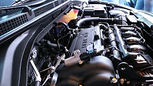 Эксперты рассказали про метод очистки двигателя авто без его разбора