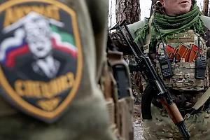 Бойцы «Ахмата» захватили опорник ВСУ и двух пленных, включая айдаровца*

