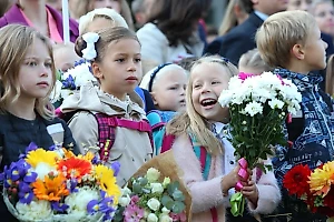 Флорист дала родителям советы по выбору букетов на 1 сентября