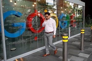 В Госдуме объяснили страхом враньё Google акционерам о проблемах с судами России и ЮАР