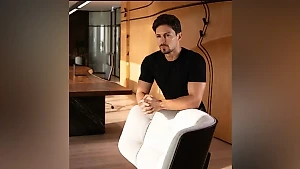 Политолог рассказал, зачем Дурова отпустили под залог