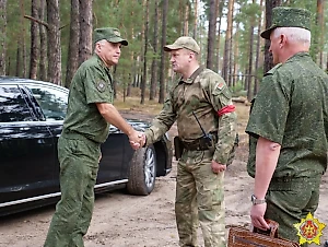 В Белоруссии комиссия проверяет усиление безопасности на границе с Украиной