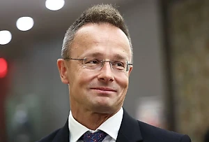 Боррель прокомментировал визит главы МИД Венгрии в Москву