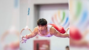 Гимнаста с Филиппин одарили подарками за золото на ОИ