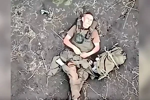 Сеть восхитил русский боец, хладнокровно откинувший украинскую гранату