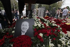 Разгромившему могилу Маслякова вандалу предрекли страшную кару