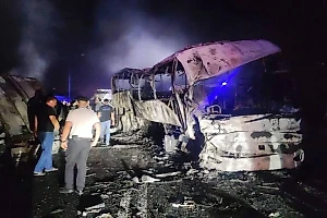 Трое детей пострадали в огненном ДТП с автобусом под Краснодаром