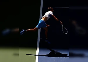 Медведев уверенно вышел в 1/4 US Open, Шнайдер вылетела