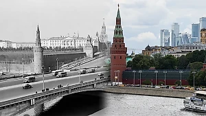 Как похорошела столица в свои 877 лет: Фото культовых мест Москвы во времена СССР и сейчас
