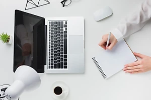 Россиянам рассказали, как вернуться в рабочий ритм после отпуска и избежать стресса