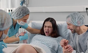 Подслушано медсестрой. Какие гадости говорят будущие отцы во время родов