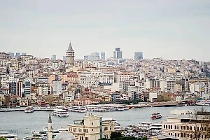 В Стамбуле после стрельбы в церкви задержаны 47 человек, в их числе россиянин