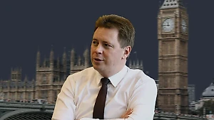 Почему задержанный в Лондоне экс-губернатор Севастополя особо и не мечтал возвращаться в Россию