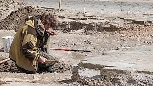 7 самых дорогих кладов, которые случайно нашли обычные жители России