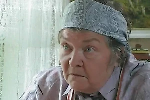 Актрису из "Интернов" и "Ворониных" госпитализировали с пневмонией в Москве
