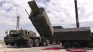 Как гиперзвуковой ракетный комплекс "Авангард" положил на лопатки американскую систему ПРО