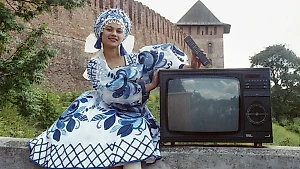 Почему в СССР пили в честь покупки — объясняем простыми словами и по-научному 