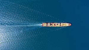 Британский сухогруз затонул после атаки хуситов