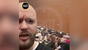 Чудом спасшийся очевидец показал жуткие кадры из "Крокуса"