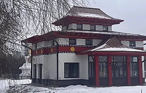 В буддийском храме в Москве прошёл молебен по жертвам теракта