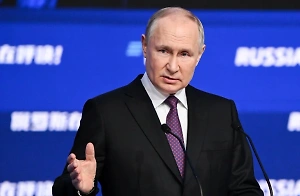 Путин пригласил султана Омана в Россию