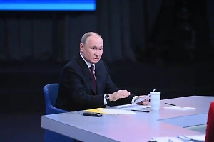 Путин: Добровольцы в СВО должны быть поставлены в одинаковые условия с военными