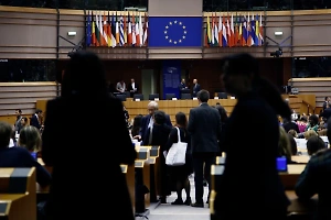 Страны ЕС решили начать переговоры по вступлению Украины и Молдавии в союз