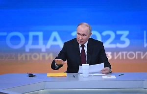 Путин: ВС РФ улучшают своё положение почти по всей линии соприкосновения