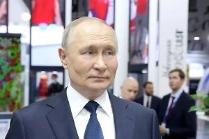 Путин в четвёртый раз приехал на выставку-форум "Россия"