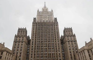 Россия удержит часть взноса в ОЗХО, заявила Захарова