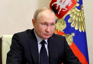 Визитка Путина ушла с молотка на аукционе за два миллиона рублей
