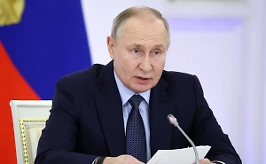Путин рассказал, что поможет привлечь учителей-мужчин в школы