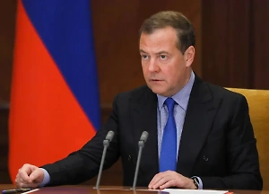 Медведев назвал Киев, Одессу, Харьков русскими городами