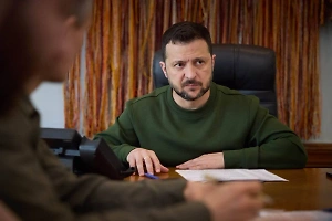 В ГД считают, что "второсортный" актёр Зеленский опозорится на "мирном" саммите по Украине