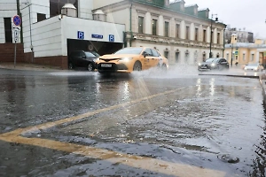 "Ливнёвки не справятся": Названы города Подмосковья, которые накроют сильнейшие дожди