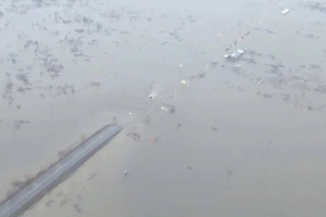 Река в Кургане добралась до отметки опасного явления