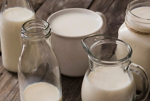 Фермерское или растительное? Нутрициолог развеяла три мифа о пользе молока