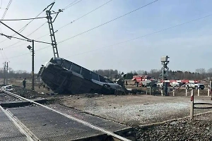 Названа предварительная причина смертельного ДТП с участием поезда и автобуса под Ярославлем