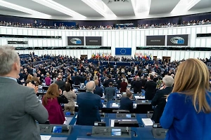 Депутаты Европарламента устроили демарш против Совета ЕС, требуя помощи Украине