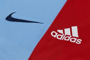 Adidas вызвала Nike в суд из-за трёх полосок