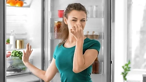Как побороть вонь в холодильнике и больше никогда о ней не вcпоминать: 7 рабочих способов