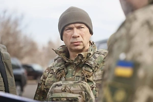 Украинские солдаты дезертируют и угрожают командованию, следует из приказа Сырского