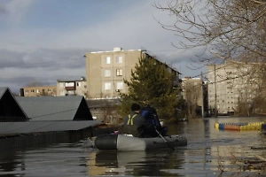 МЧС сообщило о снижении уровня воды в реке Урал у Орска