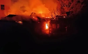 Пожар произошёл на бывшем спиртзаводе под Курском после атаки дрона ВСУ