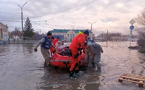 В Оренбурге прозвучала сирена с призывом к эвакуации из-за паводка