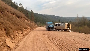 Десять человек пострадали в жёстком ДТП с автобусом под Иркутском