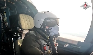 Минобороны показало сброс авиабомб ФАБ-500 на "головы боевиков" ВСУ с Су-34