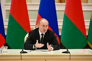 Путин объяснил, почему вертолёт президента Ирана разбился, а его делегации — нет