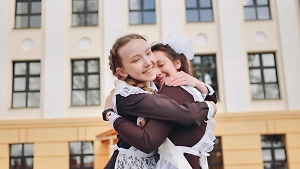 Глава Минпросвещения поставил точку в скандале с досмотром школьниц перед ЕГЭ в Воронеже