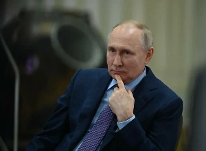 Путин: Чиновники должны понимать, какой исторический этап сейчас проходит Россия